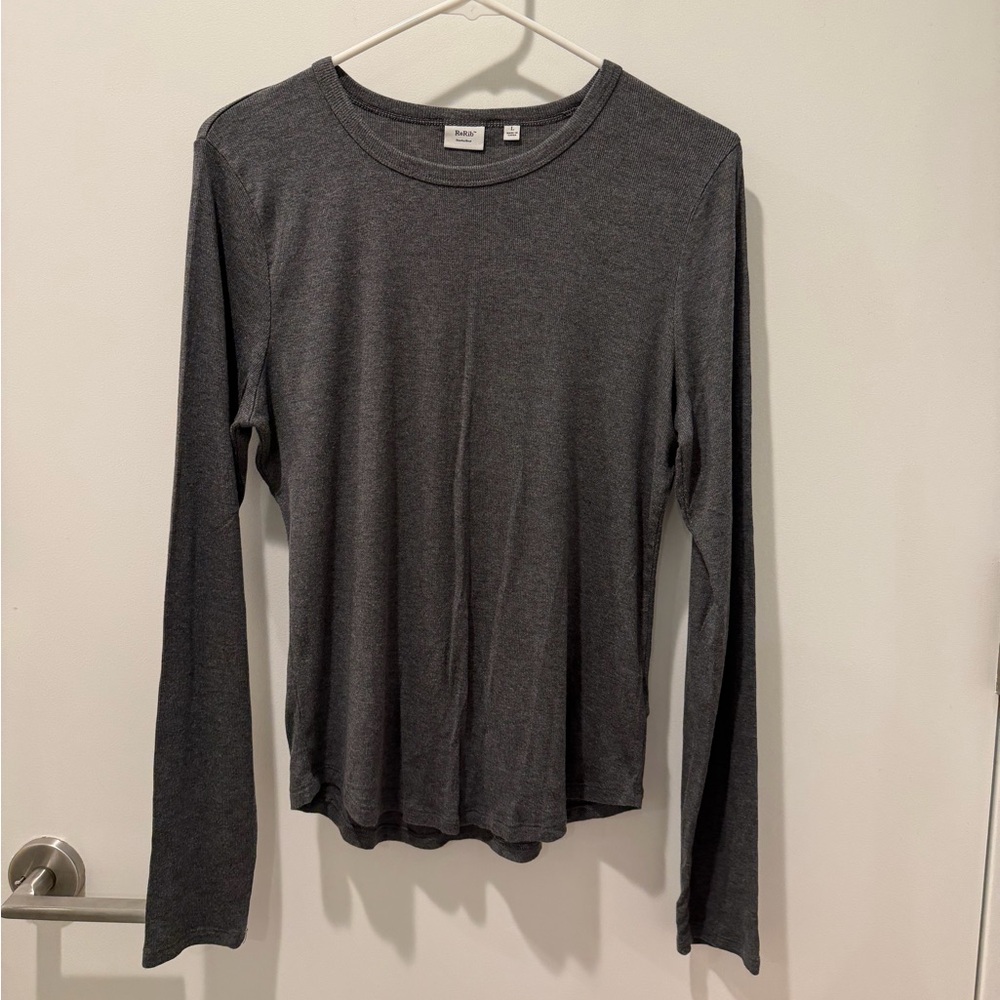Aritzia Gray Long Sleeve Top